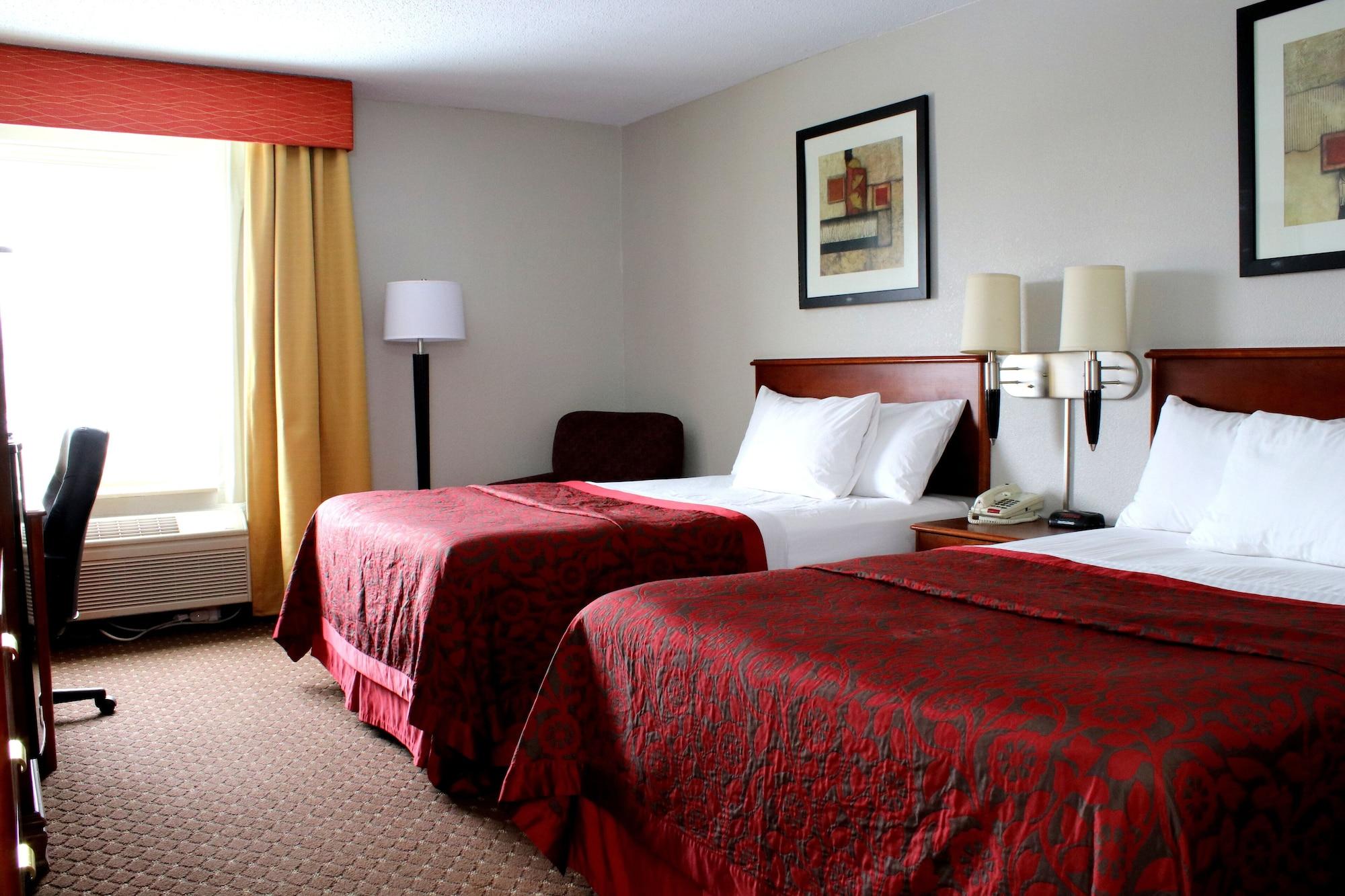 Days Inn & Suites By Wyndham Bloomington/Normal Il Dış mekan fotoğraf