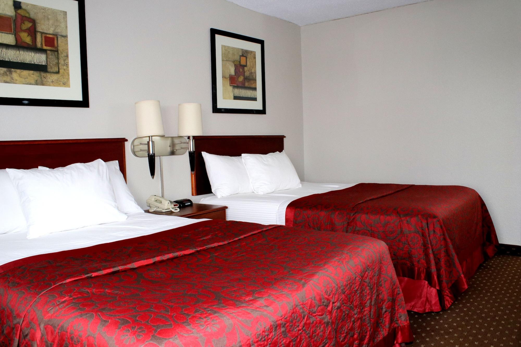 Days Inn & Suites By Wyndham Bloomington/Normal Il Dış mekan fotoğraf